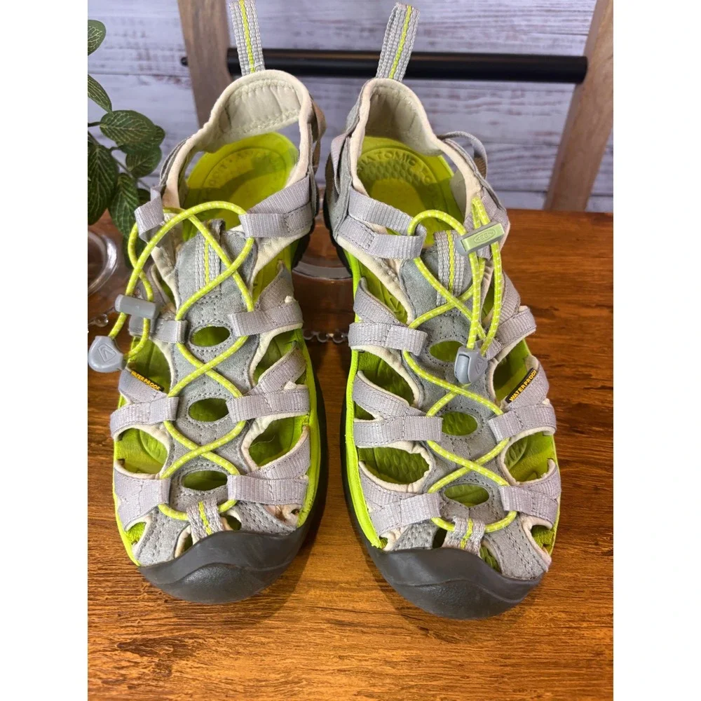 Keen Whisper Waterproof Sandals Womens 8 Grey Lime Green Sporty Hiking